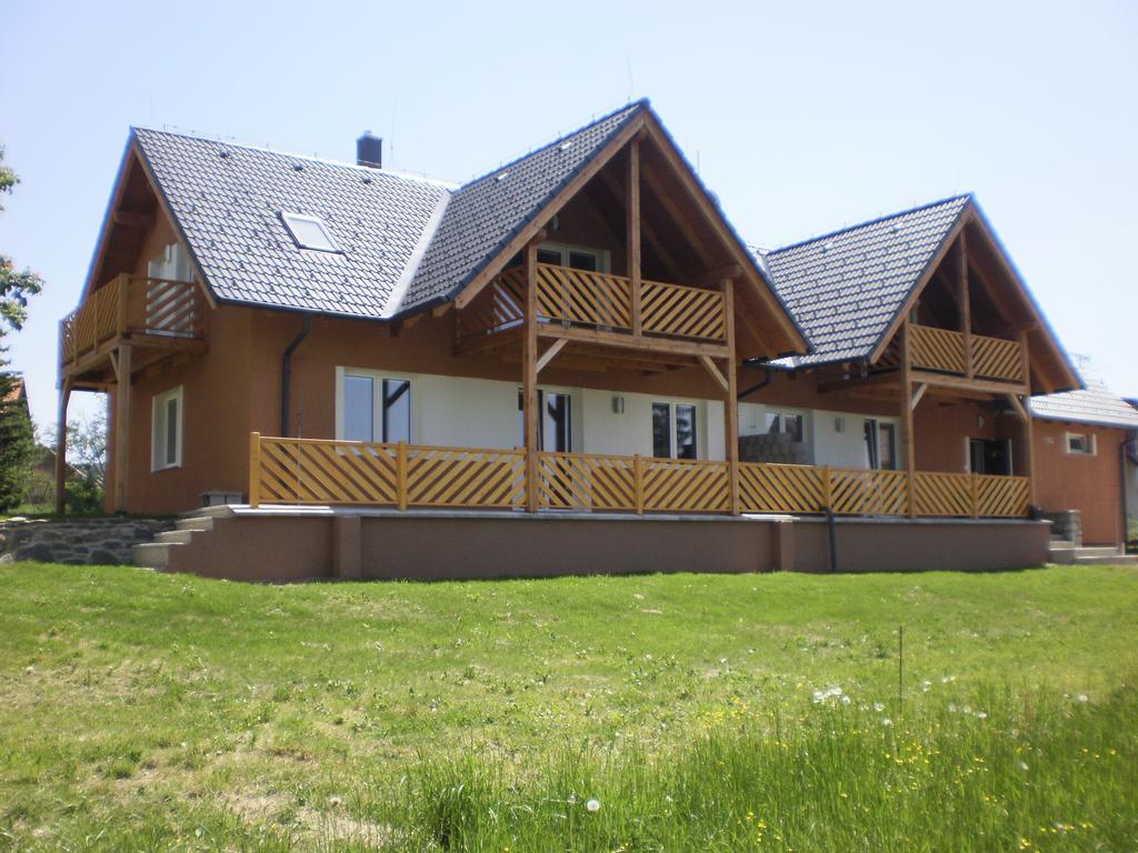 Eva * Frymburk
